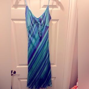Betsey Johnson 100% silk dress, fully lined.
